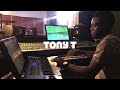 Music producer makes a beat using irig tony t