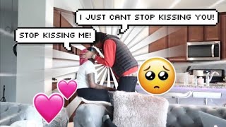 I JUST CANT STOP KISSING YOU PRANK ON KIANNA... ?