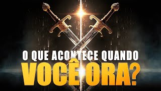 O QUE ACONTECE QUANDO VOCÊ ORA? - Lamartine Posella