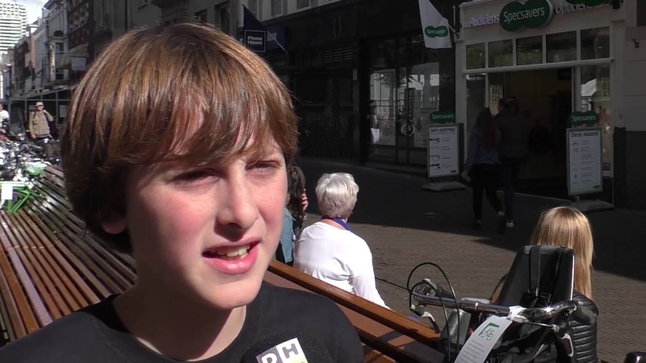 Dertienjarige fan mag Barry Hay interviewen