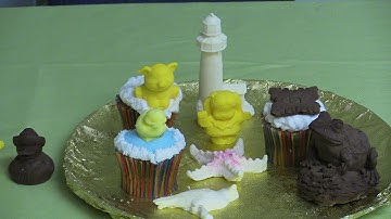 Making Chocolate Cake Toppers ComposiMold, Starfish, Frog,  Lighthouse, Little People, Pig