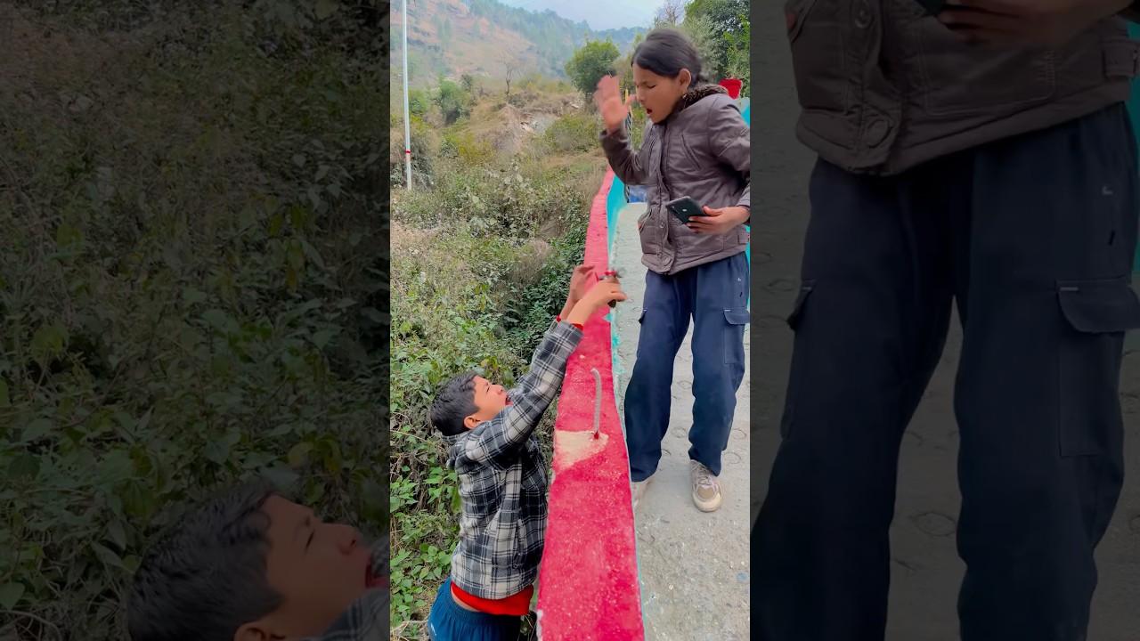 Mobile vs Child 😱😰 