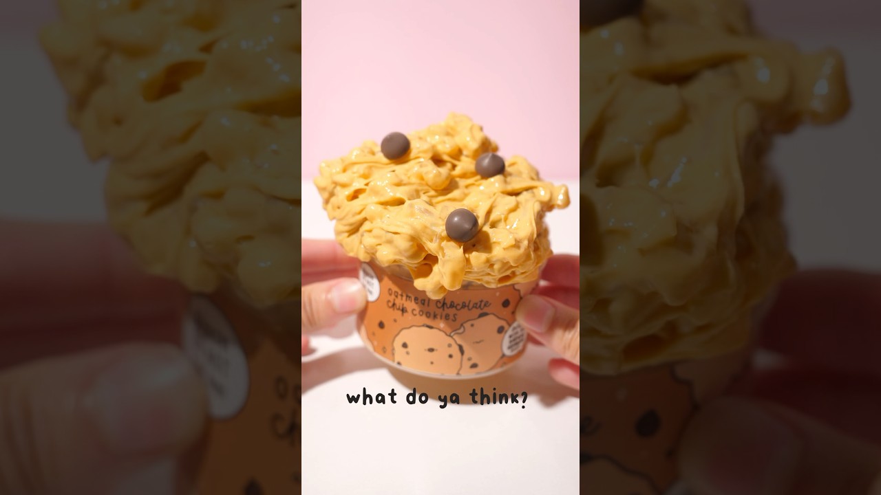 🍪 Fall Movie Munchies slimes drop this Saturday! 😄❤️ 