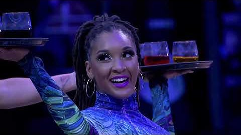 Shemika Campbell - The Limbo Queen - NBA Halftime (The Milwaukee Bucks)