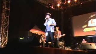 LIDI - UNTUK SEMENTARA (LA Light Startup rookie stage Tasikmalaya).wmv