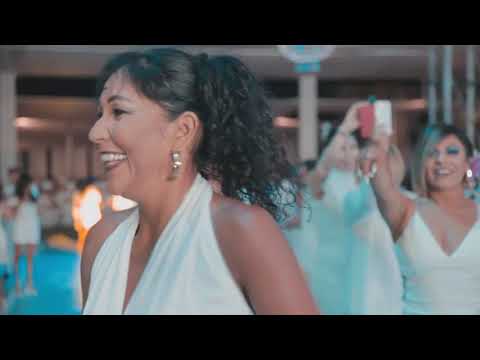 Watch the video for Mix norteñito