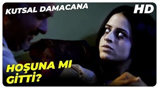 Üfürükçü Hoca Seleni Elliyor Kutsal Damacana Şafak Sezer Komedi Filmi