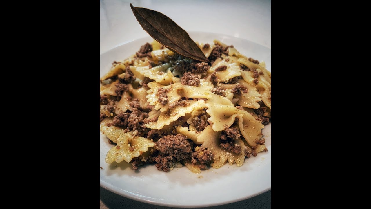 Italian grandma and daughter cook Farfalle della nonna - YouTube