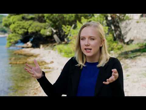MAMMA MIA! 2 Here We Go Again "Young Rosie" Alexa Davies On Set Interview - MAMMA MIA! 2 Here We Go Again "Young Rosie" Alexa Davies On Set Interview