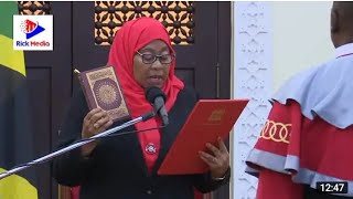 MAMA SAMIA HASSAN SULUH ALA KIAPO CHA KUWA RAISI MPYA WA JAMUHURI YA TANZANIA