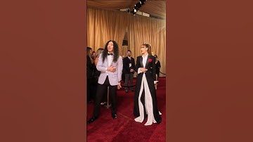 Posing practice with Lisa @colewalliser  #glambotbts #livefrome #oscars #lisa #oscars2025 #lisa