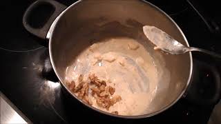 PASTA al QUESO de FINAS HIERBAS con NUECES