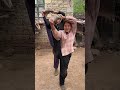 Unreal Family Flexibility! You Won’t Believe the Ending! 😱🤸 #KungFu #FamilyGoals #WaitForItem