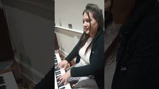 "His Eye Is On the Sparrow," organ performance by Christina Frederick: instructor 🎶🎶