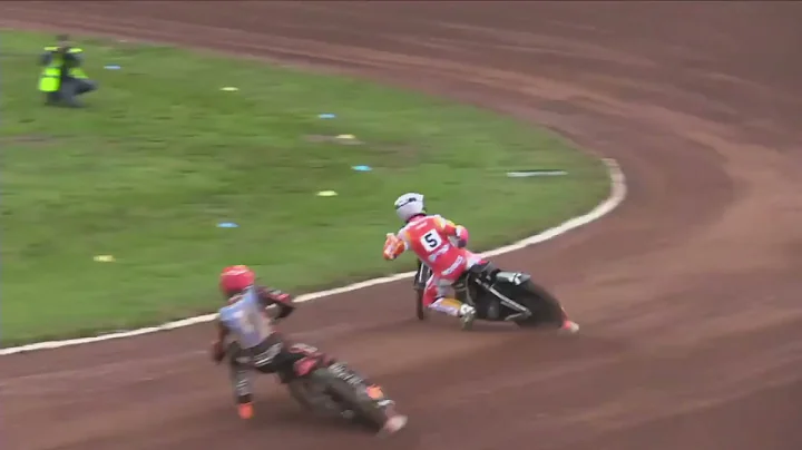 Masters v Nicholls - Two titans go head to head! |...