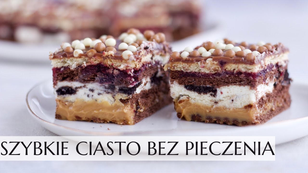 Ciasto bez pieczenia z kajmakiem, oreo i wiśniami na herbatnikach