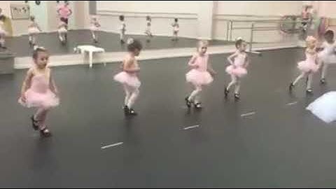 Tiny Tutu Dancers 2