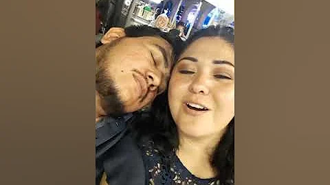 Hacindole segunda a mi esposa