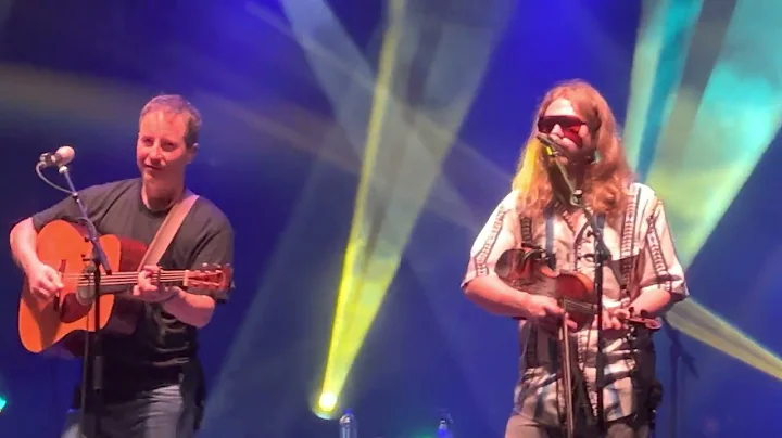 Nellie Cane - Yonder Mountain String Band with Jak...