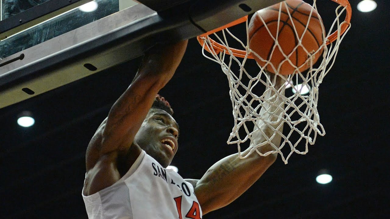 Zylan Cheatham's Mountain West Dunk Of The Night vs. Utah State ...