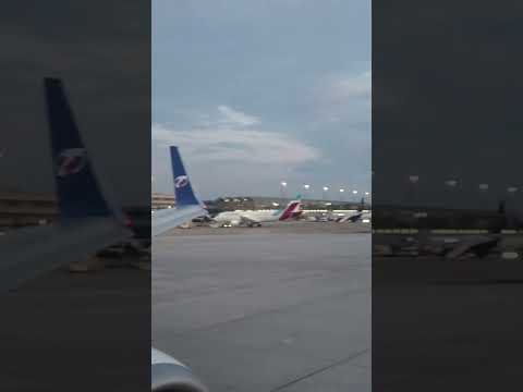 Video: Panduan Lapangan Terbang Cologne Bonn