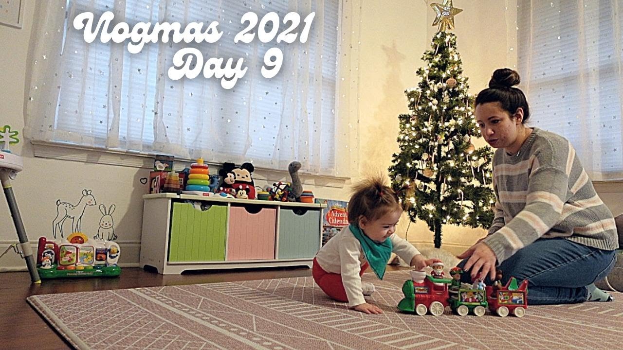 Drive Thru Christmas Light Show | Vlogmas 2021 | Day 9