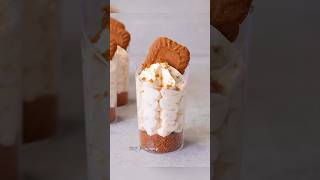 Lotus Biscoff no bake mini dessert cups 😍 Full recipe in videos 💗 #dessertshooters #nobakedessert