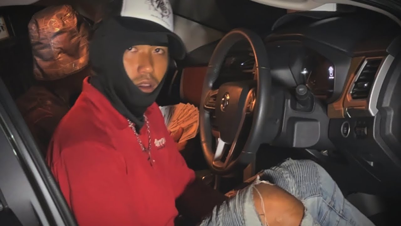 LIL YOKY - LOVE OR RICH (OFFICIAL MV) (PROD.BY @babybosu_pvg ) [ HBD TO ...