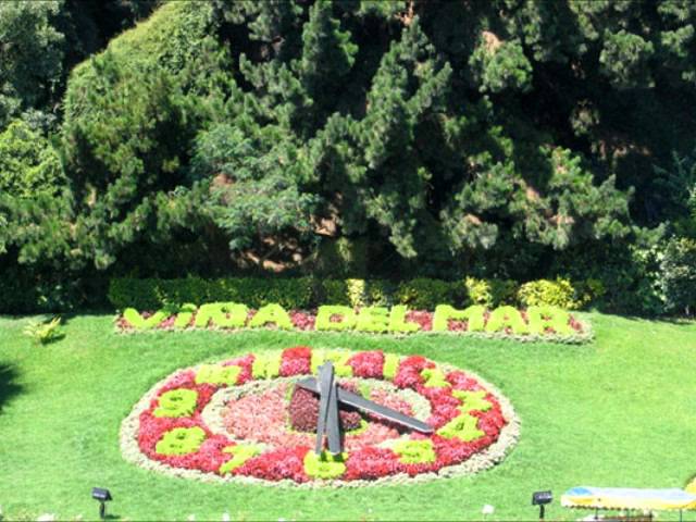 Watch Rafael Peralta- Reloj de Flores on YouTube Watch Rafael Peralta- Reloj de Flores on YouTube