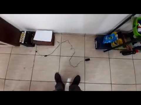 Vídeo: Como Carregar A Bateria Em Casa