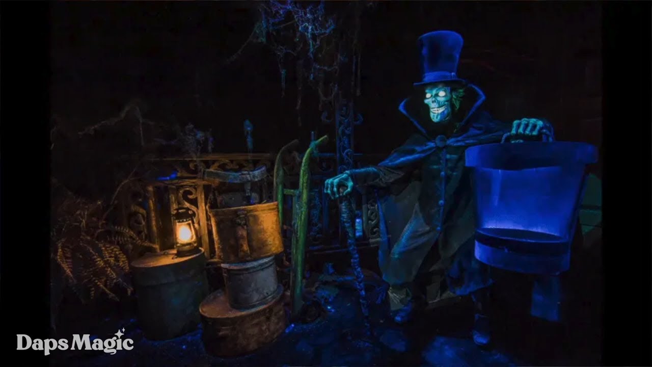 Disney Parks Jim Shore Haunted Mansion Hatbox Ghost Statue