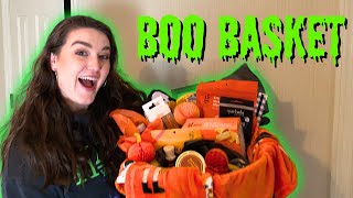 HALLOWEEN TARGET SHOPPING AND MAKING A BOO BASKET by Holly Hickman 220 views 6 months ago 19 minutes
