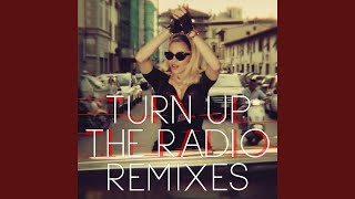 Смотреть клип Turn Up The Radio (Martin Solveig Club Mix)