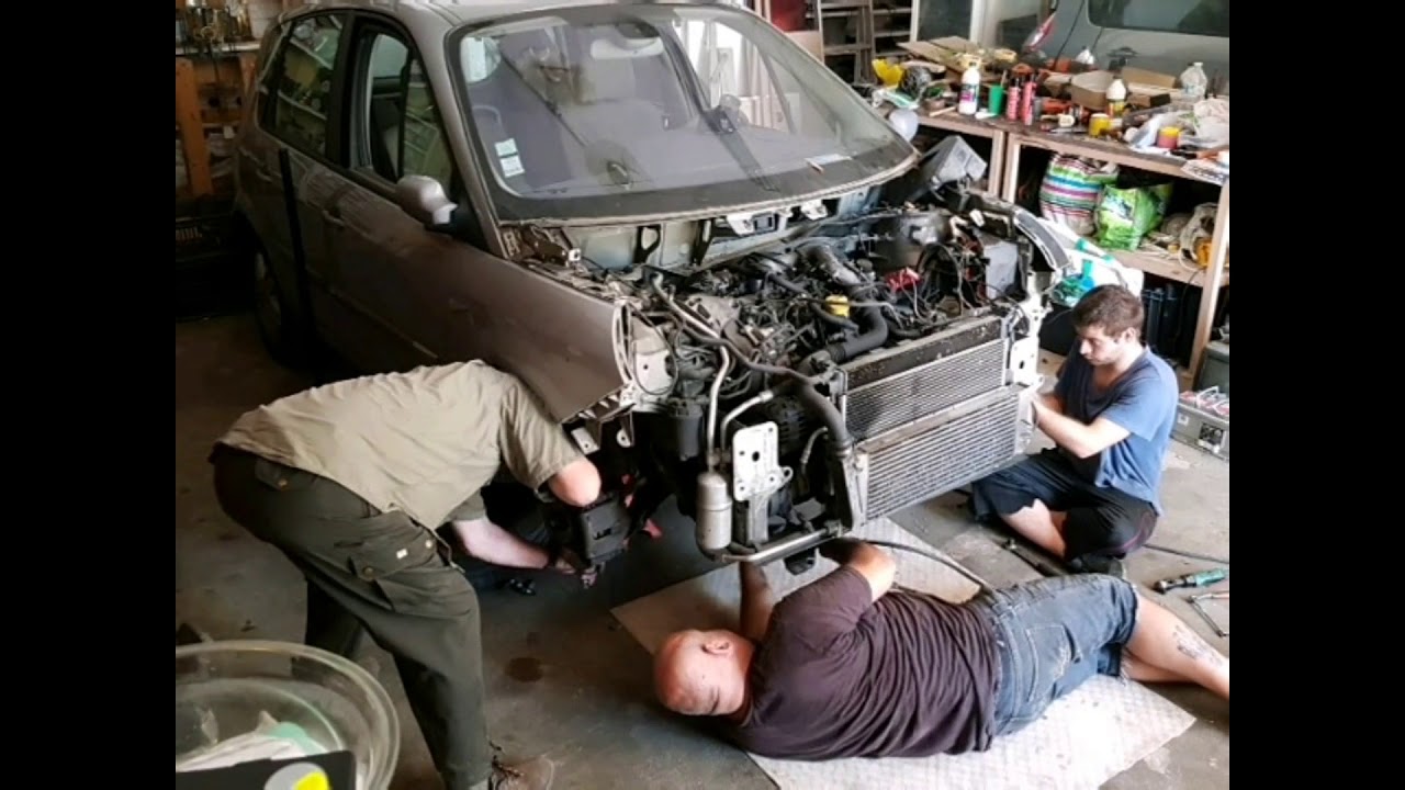 32 Distribution Scenic 2 1 9l Dci Youtube