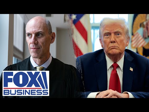 Trump calls for impeachment of federal judge who's ordering halt of deportation flight Episode cover