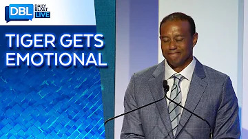 Emotional Tiger Woods Credits Family, Hard Work in Golf Hall of Fame Induction Speech