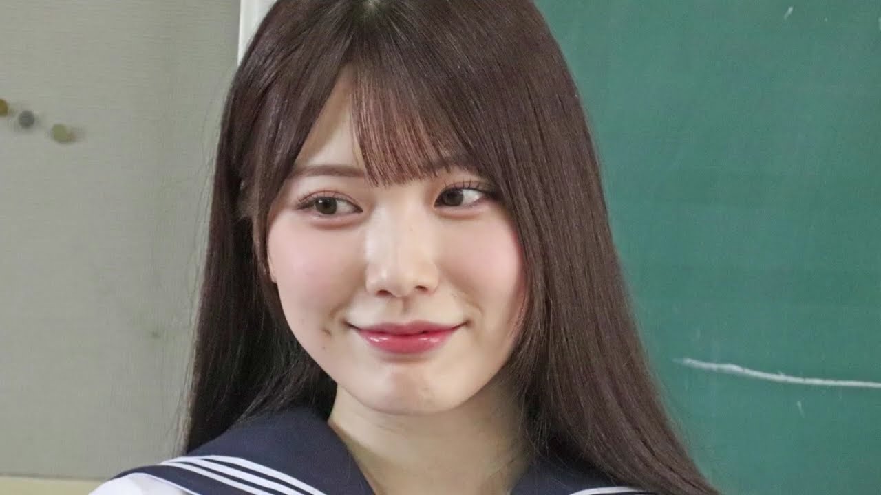 Tiểu nữ thần genZ Mio Ishikawa