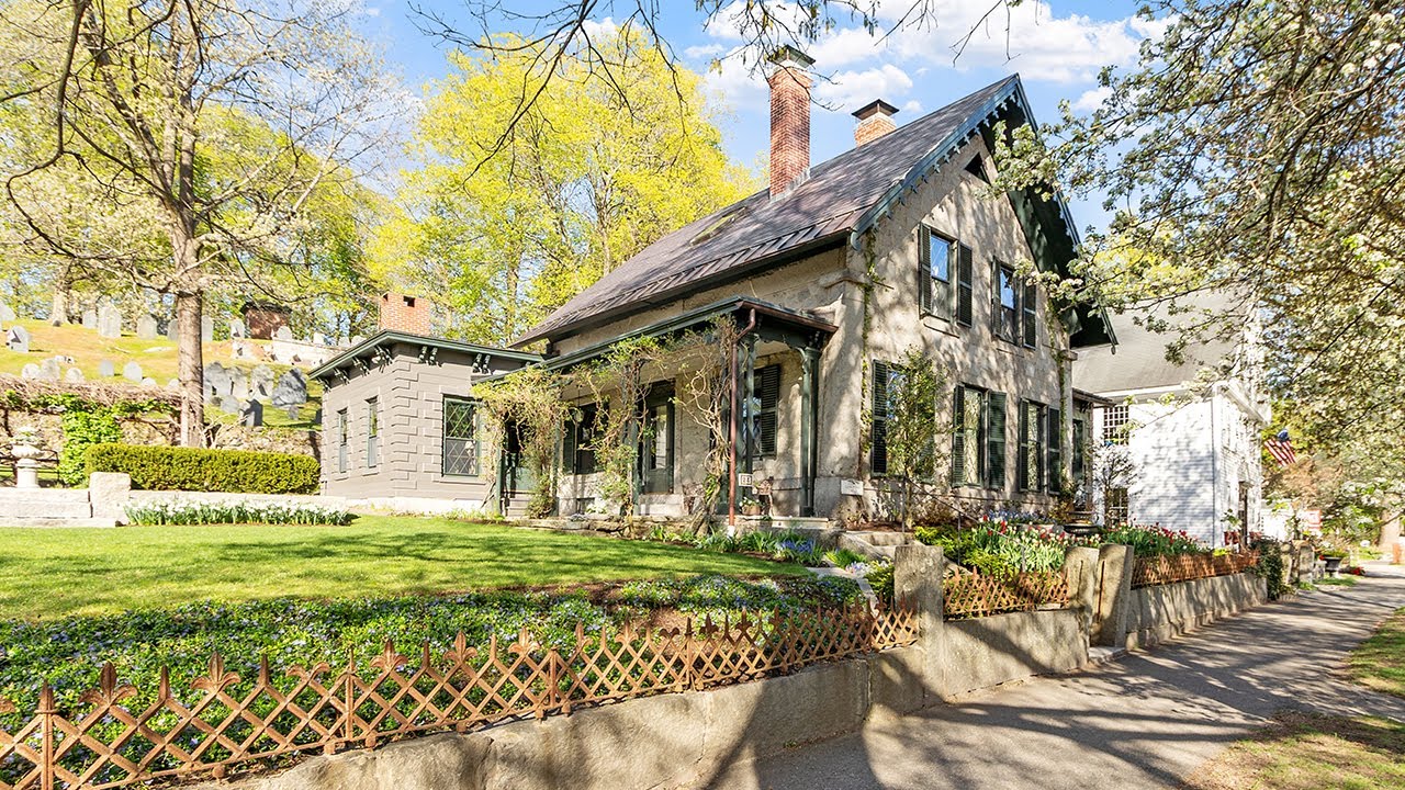 23 Lexington Road, Concord MA - Iconic Home in the Heart of Concord