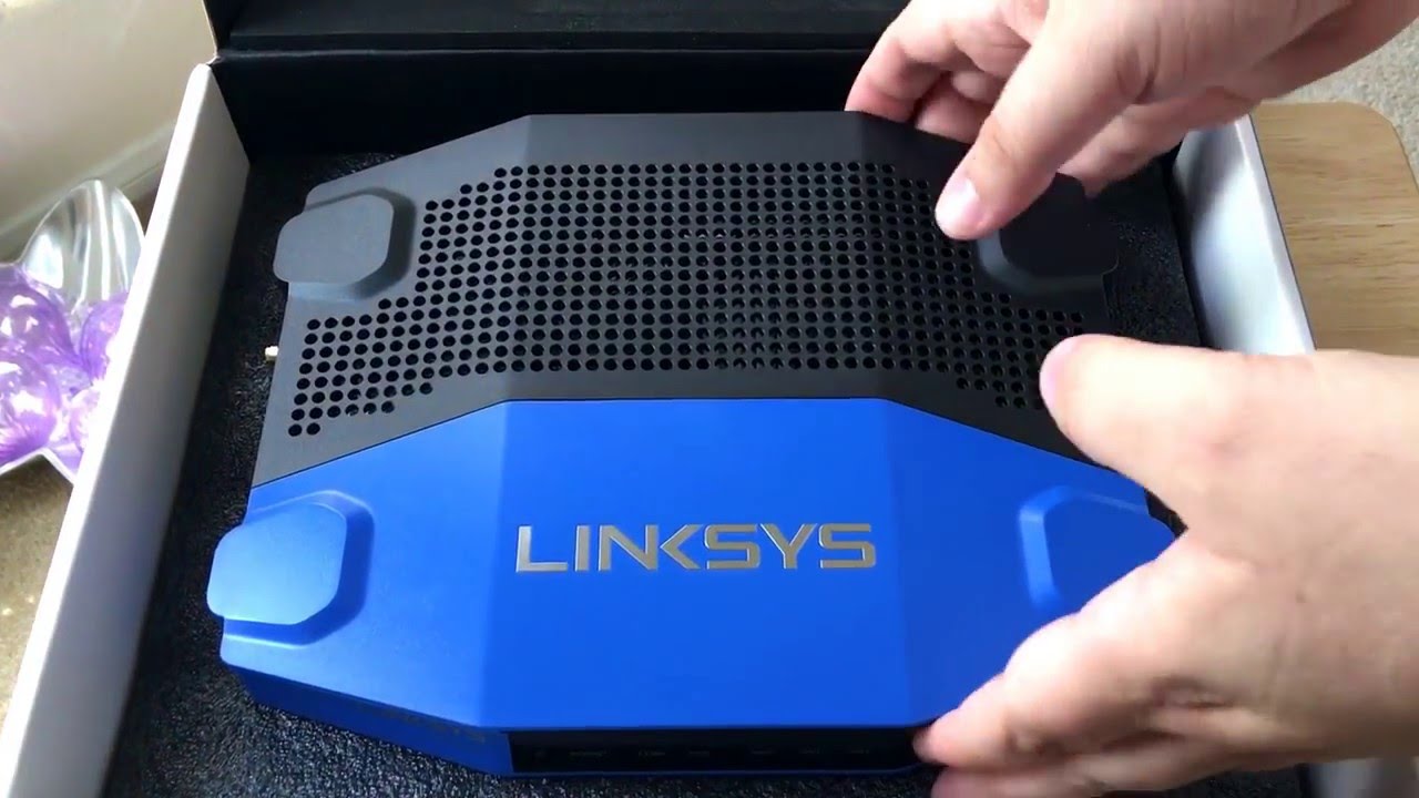 Linksys WRT1900ACS 802.11ac Dual-band WiFi Router Unboxing 5-11-16 ...