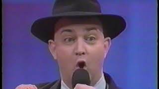 Benjamín El Chupacabras Canta En Sábado Gigante 1998