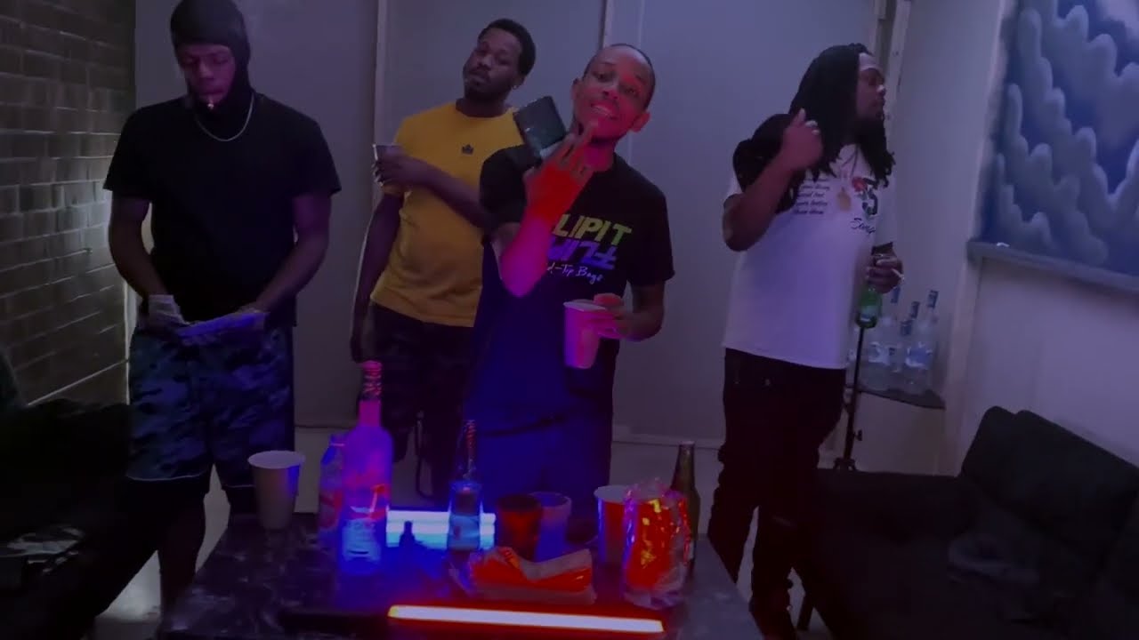 Morris (Bully) ft. T Gil & Jock {studio performance} 