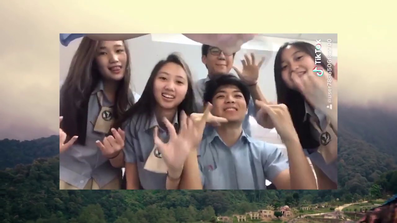 Rekoleksi Grade XII UPH College 2020