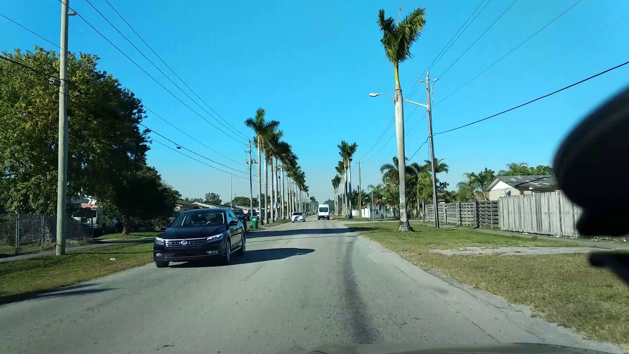 Driving in miami - YouTube