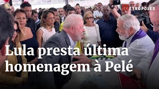 Lula vai a velório do Rei Pelé na Vila Belmiro, em Santos