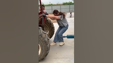The Tractor attached with manure spreading machine#farmequipment