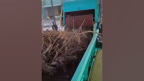 Máy băm gỗ thế hệ mới . băm tất cả các loại củi , gốc cây. #DamGoNamAnh #maybamgo  #DâyChuyềnBămGỗ.