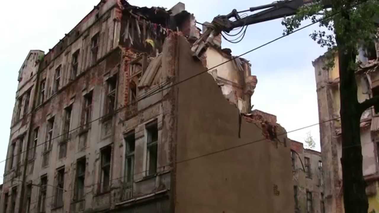 Demolition - Wyburzanie kamienicy - Łódź ul. Zielona 48 - (4)