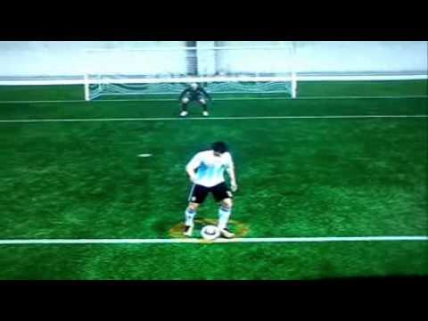 FIFA 11 Rabona Shot + Chest Flick Bicycle Kick