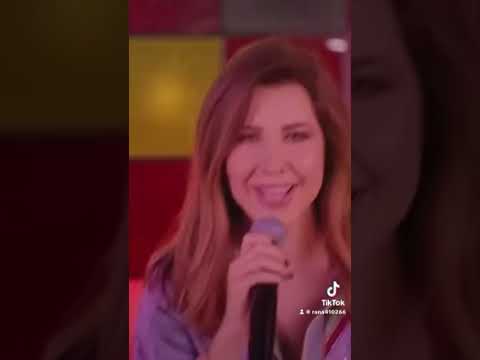 ضحك وضحكتلو  