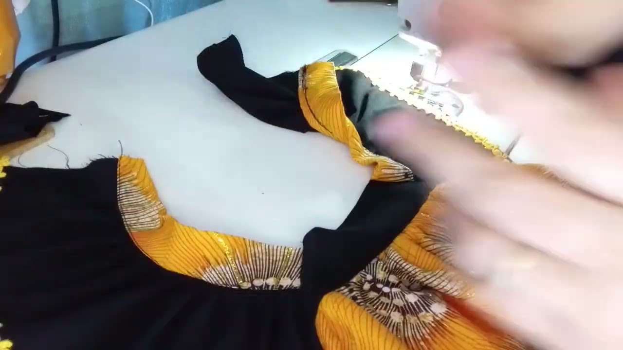 دشداشه عمر 4سنوات تعليم فصال وخياطه